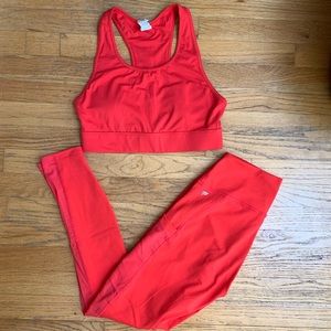 Fabletics Mila Sports Bra and Leggings Set